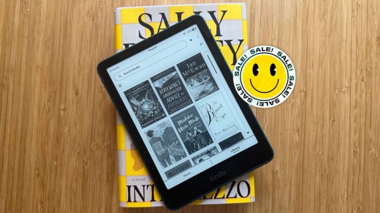 Why This Is the Best Time to Buy a Kindle