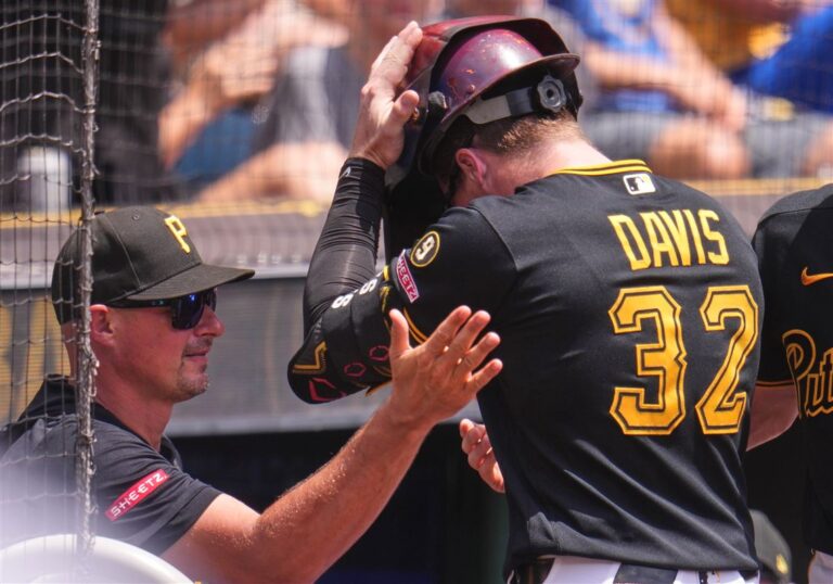 The Pirates Sweep the Milwaukee Brewers at PNC Park