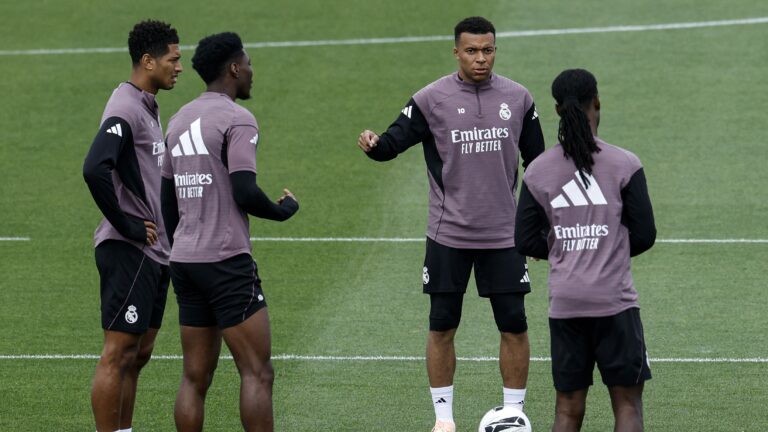 FBL-ESP-LIGA-REAL MADRID-TRAINING