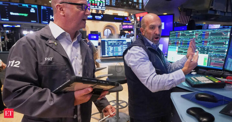 Wall Street Trades Higher Led By Amazon And Tech Rally