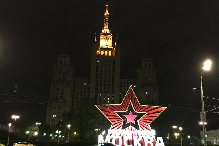 Moscow Restaurant Bomb Attack Kills Three and Injures 21