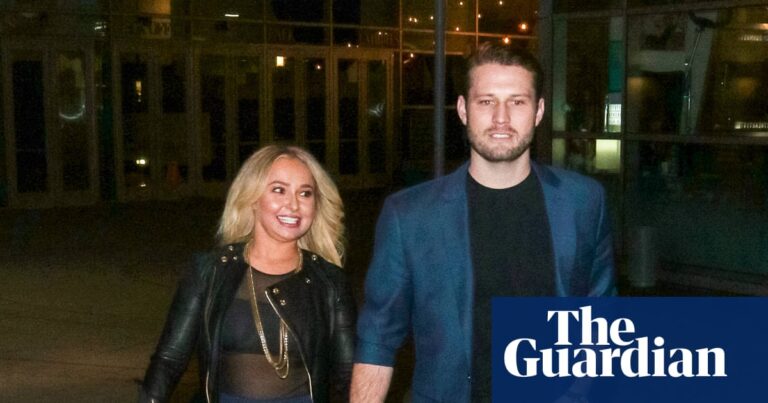 Panettiere's on-off boyfriend was at apartment where she died - police