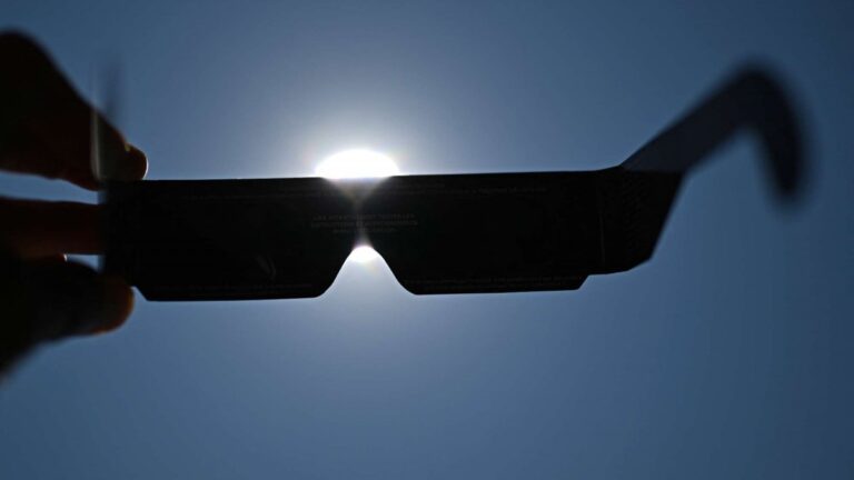 August 12 Solar Eclipse Brings Totality to Spain Along with Rituals