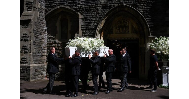 Bonnie Tyler Funeral Draws Hundreds of Fans in Mumbles and Swansea