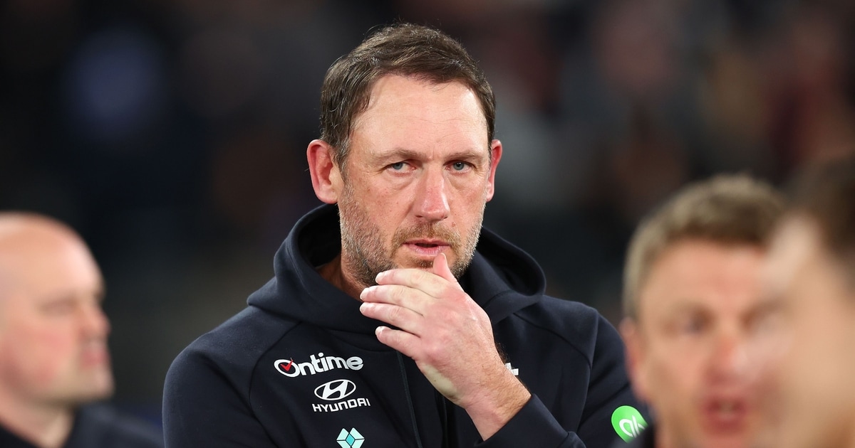 Fraser makes Blues call, hot favourite for Bombers job as Hawk meets with Vic rivals