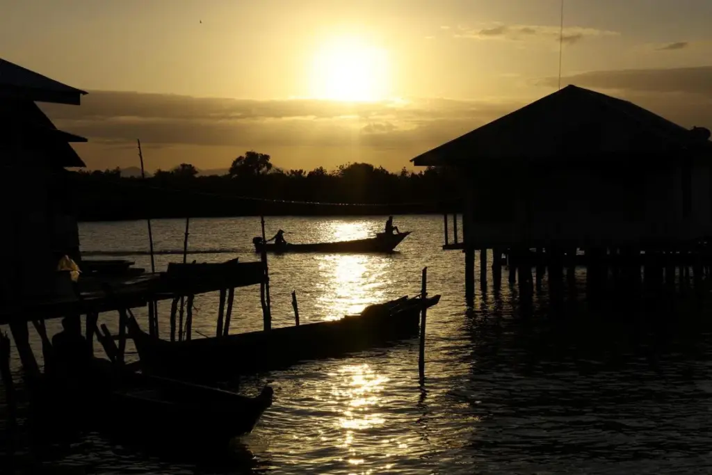 Pacific nations detain Chinese, Indonesian boats for illegal fishing