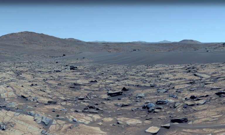 Life on Mars Remains a Tantalizing Topic for Scientific Study