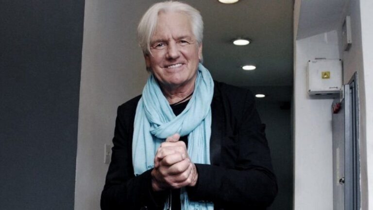 Tucumán Court Rejects Damages Claim by Family of Late Singer Sergio Denis