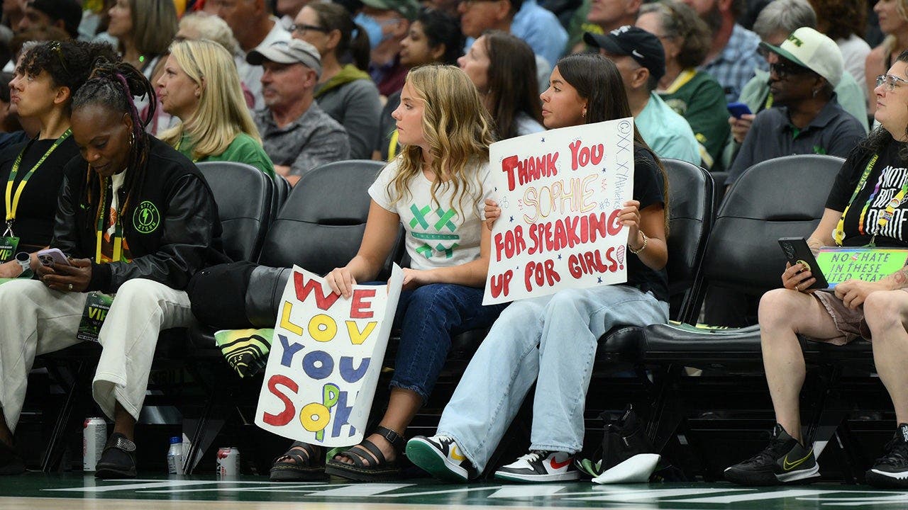 Seattle Times columnist resigns after paper allegedly refused to run 'Save Women's Sports' column