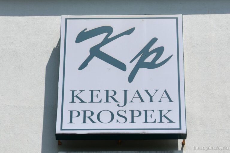 Kerjaya Prospek extends gain to 1997 high after first data centre contract win