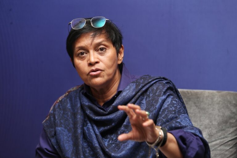 Azalina urges parties to formally state stand on political finance bill