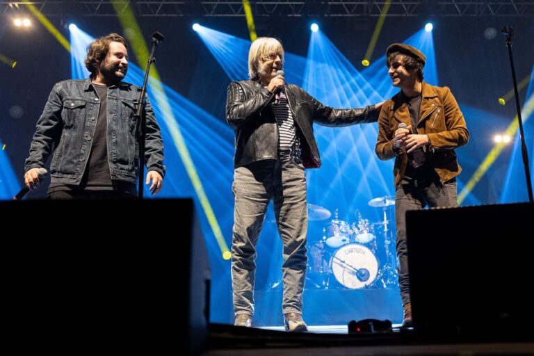Secours Populaire to Host Charity Concert With Renaud and Cali in Le Portel