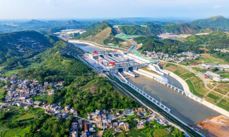 China-ASEAN Trade Grows as Regional Supply Chains Deepen