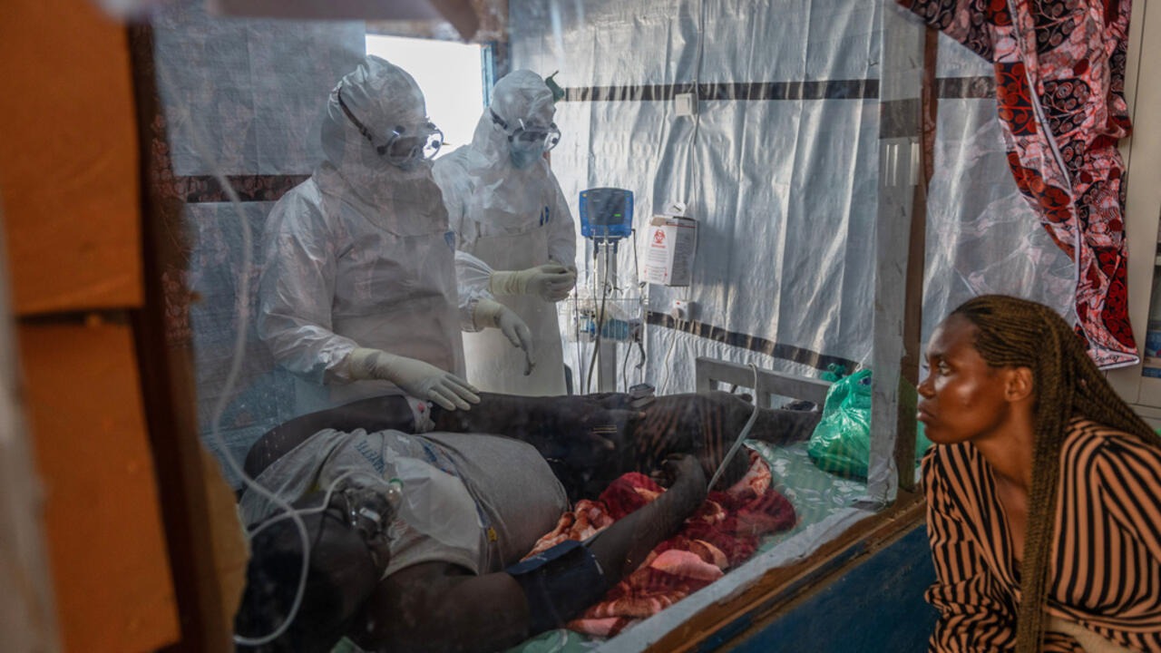 DR Congo Begins Ebola Vaccine Rollout for Health Workers in Bunia