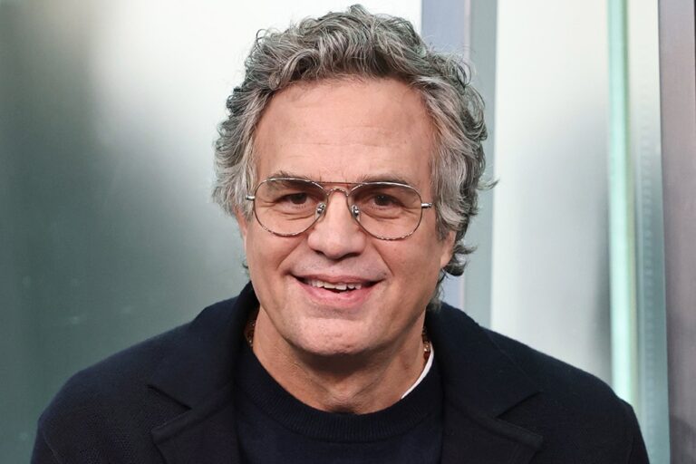 NEW YORK, NEW YORK - FEBRUARY 03: Mark Ruffalo speaks during SiriusXM's Front Row Series with the cast of "Crime 101" at
