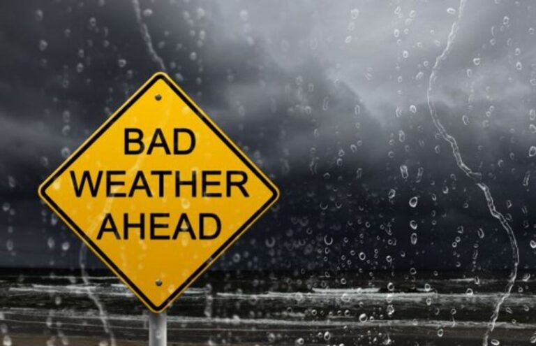 Severe weather warnings issued as heavy rain and winds lash SA