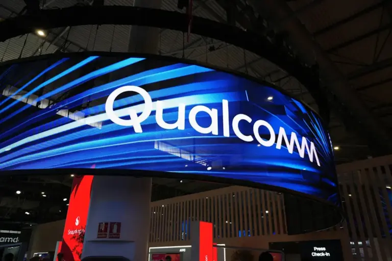 Qualcomm Strikes AI Chip Deal With Amazon And Grants Up To $4B Stock Warrant