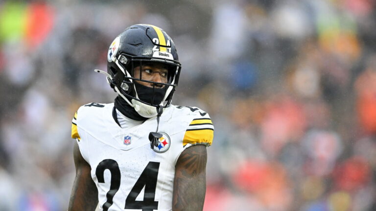 Pittsburgh Steelers v Cleveland Browns - NFL 2025