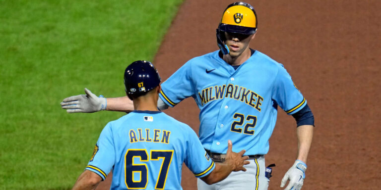 Christian Yelich Lifts Brewers to 95th Win