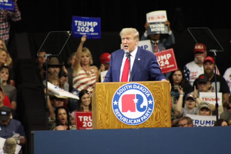 Donald Trump Endorses Governor Larry Rhoden for South Dakota Nomination