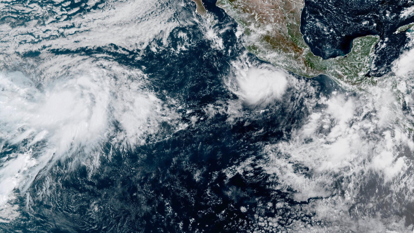 Hurricane Polo in the Pacific Ocean considered one of the strongest storms ever