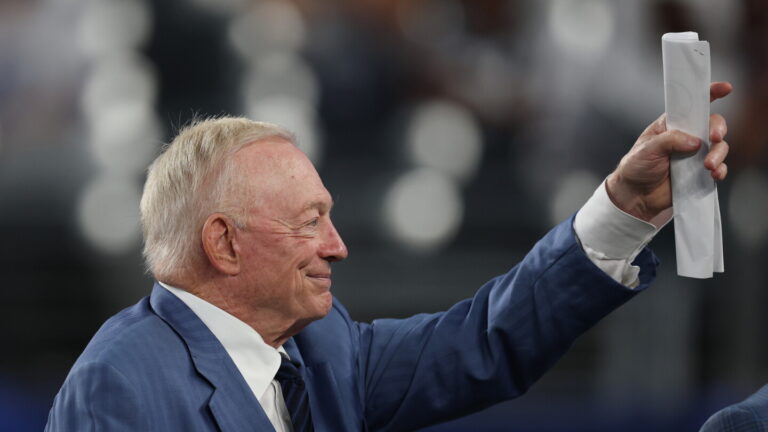 Dallas Cowboys v New York Giants