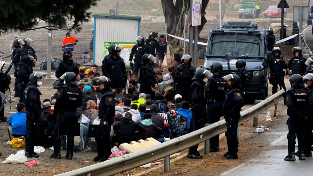 Ceuta Police Complete Final Phase Clearing Trampolín Beach Settlement