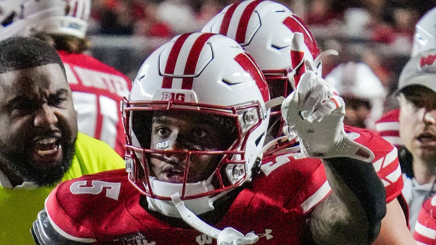 USC Faces Questions After Lincoln Riley Loss to Wisconsin
