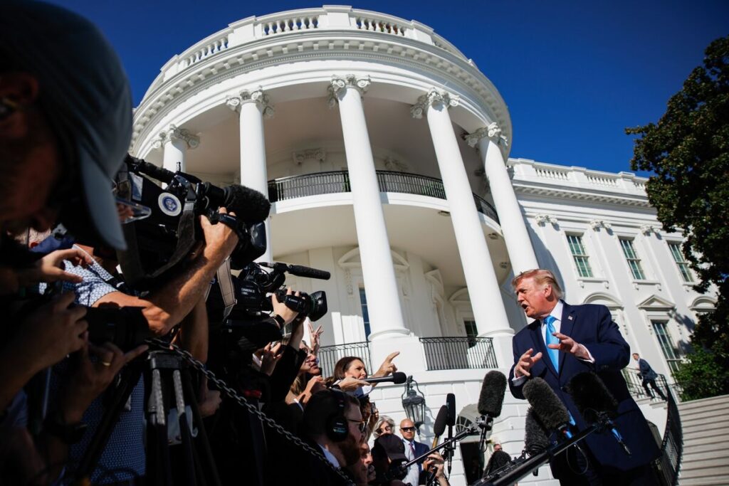 Federal Judge Blocks White House Ban on Media Outlets
