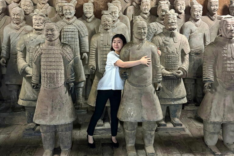 Ai Fukuro-ai Faces China Backlash Over Terracotta Warrior Photo