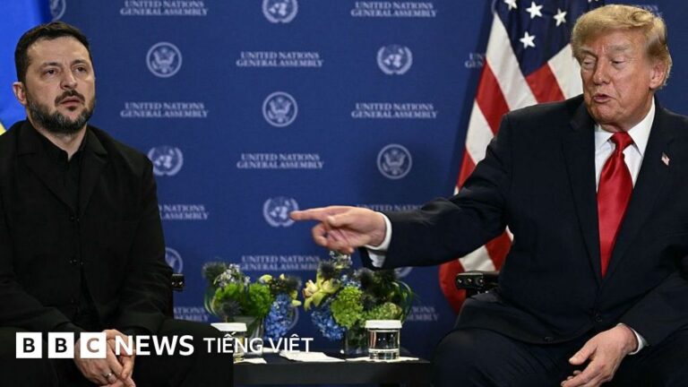 Donald Trump Calls For New Ukrainian Leadership Amid Russian Oil Dispute