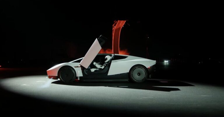 Tesla Roadster Flies, Drives Upside Down, Hits 60mph in Under 1s Ahead of 2028 Launch
