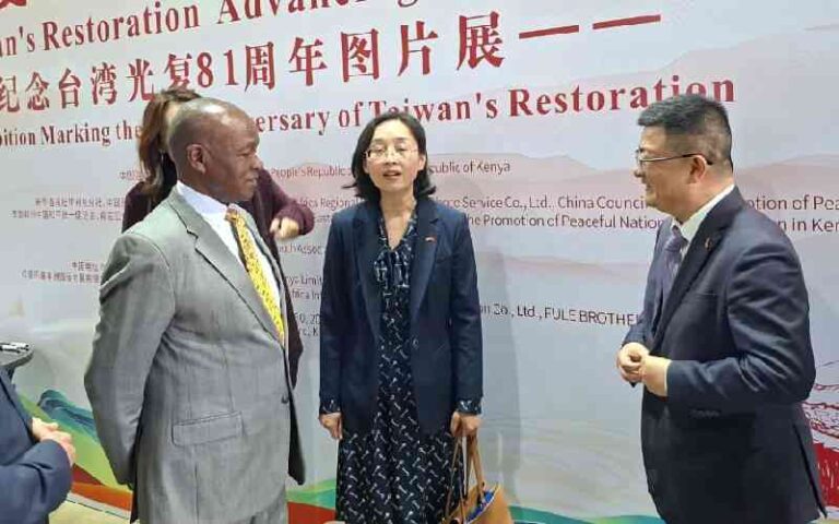 5 African Nations Host Photo Exhibition on Taiwan's Restoration
