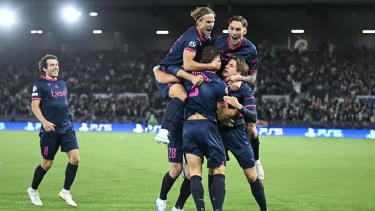 Viking Holds Bayern Munich to Dramatic 3-3 Draw in Champions League