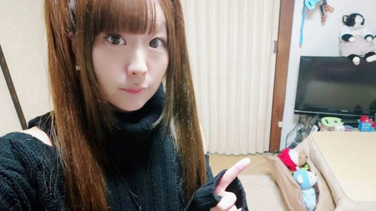 Japan Bargain Hunters Rent Stigmatized Homes Amid Rising Costs