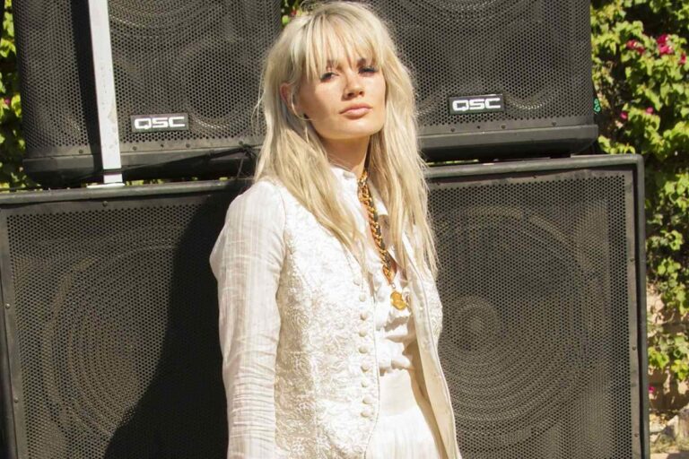 Lauren Bennett Died by Suicide at 36 Following Medication Issues