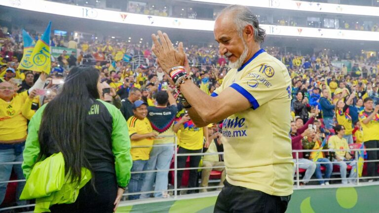 Cruz Azul Femenil Weighs Raúl Gutiérrez's Future