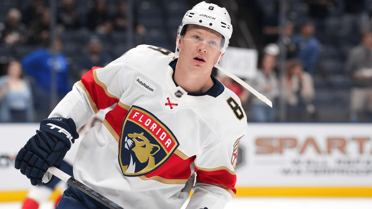 Brady Tkachuk to donate protest jerseys during Ottawa return
