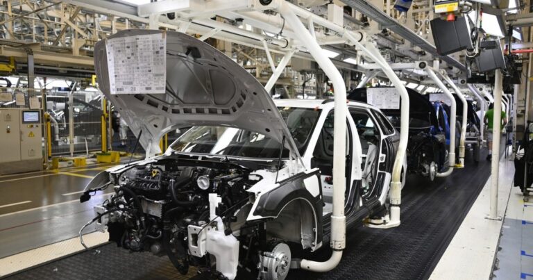 Škoda Auto Boosts Profit While Volkswagen Suffers Massive Decline